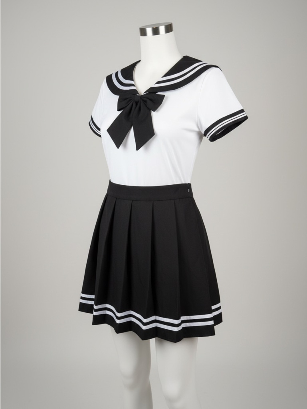 Sailor-Inspired Two-Piece Dress in Black and White